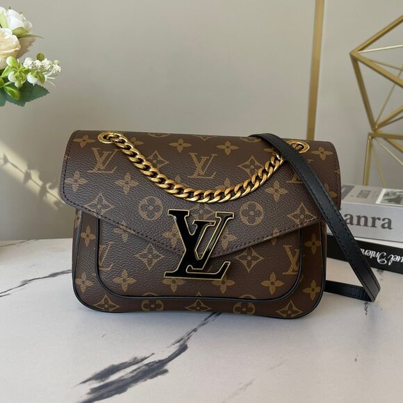 Louis Vuitton Compact Passy ​Shoulder Bag - Picture 1 of 7